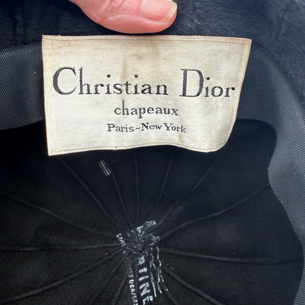 Christian Dior Chapeaux Jeweled Cocktail Hat (c. 1960–1962) Rare German‑Licensed - Picture 9 of 15